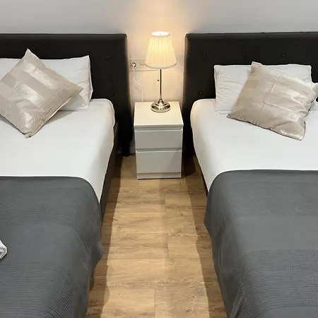 아파트 Apartamenticos Plaza Armas Iii 사라고사