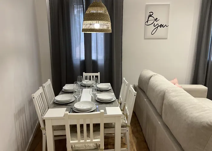 Апартаменты Apartamenticos Plaza Armas Iii Сарагоса